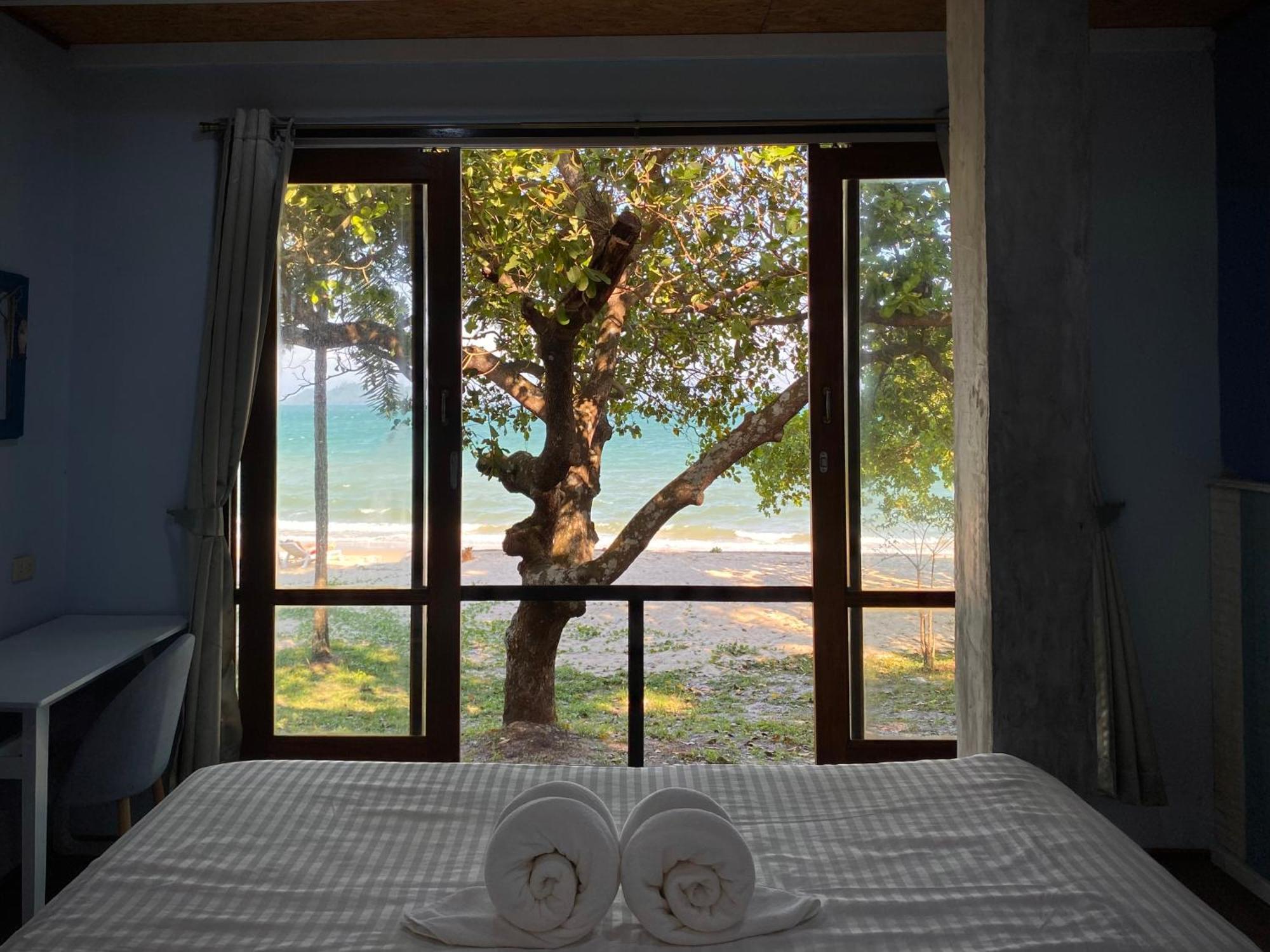 Pp Land Beach Eco Resort Đảo Ko Phayam Ngoại thất bức ảnh